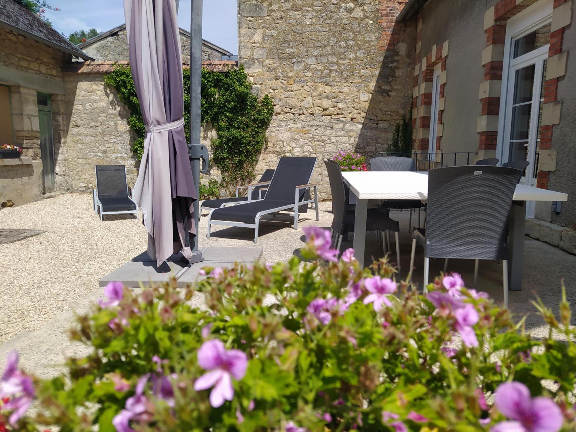 Ds Harmothe Villa Chamouille Exteriör bild